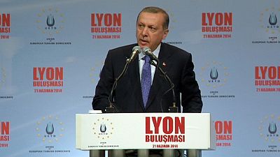 Turkish PM tries to woo voters in France Turkish PM tries to woo voters in France