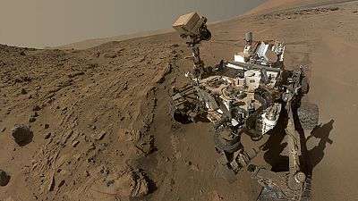 Space selfie: NASA Curiosity rover photographs itself Space selfie: NASA Curiosity rover photographs itself