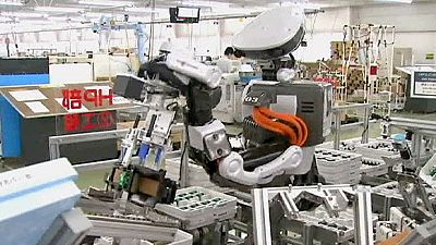 Japan enlists women, foreigners and robots to help boost economic growth Japan enlists women, foreigners and robots to help boost economic growth