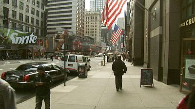 US unemployment rate falls to 6.1% as job growth surges US unemployment rate falls to 6.1% as job growth surges