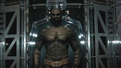 How do they chose who plays Batman in the movies? ‘He has to fit in the suit’ How do they chose who plays Batman in the movies? ‘He has to fit in the suit’