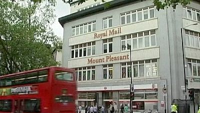 Royal Mail sell off criticised, cost taxpayers dear says review committee Royal Mail sell off criticised, cost taxpayers dear says review committee