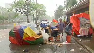 Philippines battered by Typhoon Rammasun Philippines battered by Typhoon Rammasun
