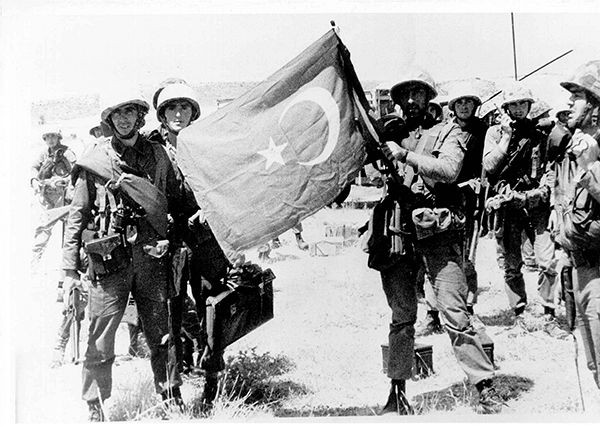 600x425 1907 cyprus turkish invasion 1974 three 1974, 20 Ιουλίου, τουρκική εισβολή, χρονικό