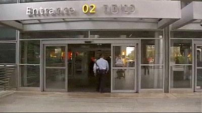 Tel Aviv: le compagnie internazionali sospendono i voli Tel Aviv: le compagnie internazionali sospendono i voli