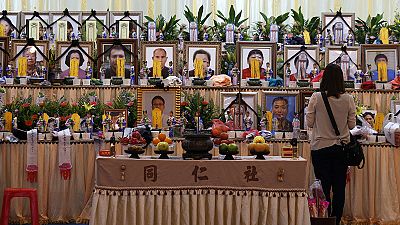 Taiwan plane crash: airline chairman says sorry to victims’ relatives Taiwan plane crash: airline chairman says sorry to victims’ relatives