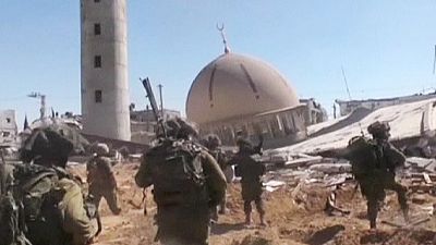 Israeli ground forces patrol Gaza – nocomment Israeli ground forces patrol Gaza – nocomment