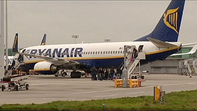 Ryanair raises profit forecasts Ryanair raises profit forecasts