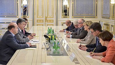 MH17: Crash investigation thwarted by heavy fighting in Ukraine’s restive east MH17: Crash investigation thwarted by heavy fighting in Ukraine’s restive east