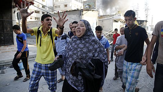Israeli strike kills 19 Palestinians near Gaza market Israeli strike kills 19 Palestinians near Gaza market