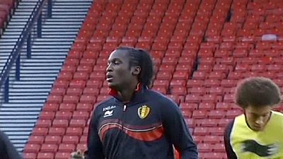 Lukaku leaves Chelsea for Everton Lukaku leaves Chelsea for Everton