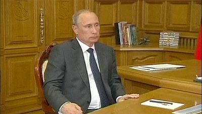 Russia: Putin orders EU fruit and veg ban Russia: Putin orders EU fruit and veg ban