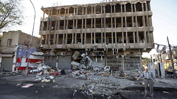 مخاض عسير في العراق...ومقتل8 أشخاص في تفجير قرب مسكن حيدر العبادي
