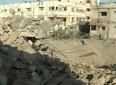 الجيش الإسرائيلي يواصل قصفه قطاع غزة من الجو والبر والبحر   euronews, العالم