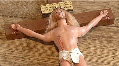 Argentine artists transform Barbie dolls into religious figurines – nocomment Argentine artists transform Barbie dolls into religious figurines – nocomment