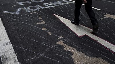 “No violence”: Hong Kong protests continue “No violence”: Hong Kong protests continue