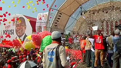 Voters flock to polls in Mozambique’s double election Voters flock to polls in Mozambique’s double election