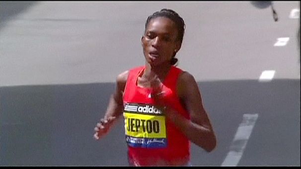 Чемпионка марафонов в Чикаго и Бостоне сдала положительный допинг-тест