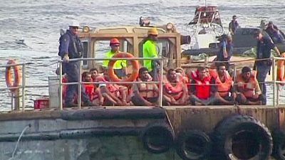 Australian government accused of ‘using children’ to pass controversial refugee law Australian government accused of ‘using children’ to pass controversial refugee law