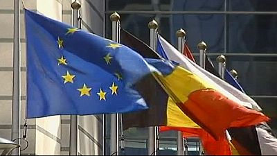 Schaeuble heaps praise on France and Italy after Merkel blasts their budgets Schaeuble heaps praise on France and Italy after Merkel blasts their budgets