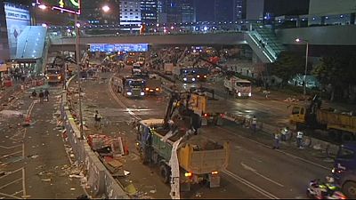 Letzte Barrikaden in Hongkong geräumt Letzte Barrikaden in Hongkong geräumt