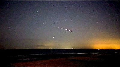 Una espectacular lluvia de meteoritos ilumina el cielo Una espectacular lluvia de meteoritos ilumina el cielo