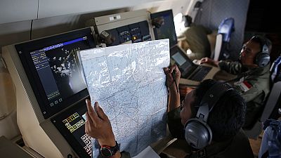 Sonar images appear to confirm precise location of crashed AirAsia plane Sonar images appear to confirm precise location of crashed AirAsia plane