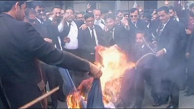 Lawyers join anti-Charlie Hebdo protests in Pakistan Lawyers join anti-Charlie Hebdo protests in Pakistan