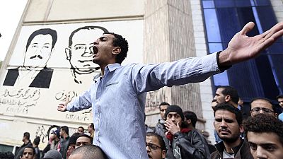 Violent protests mark Egyptian uprising anniversary Violent protests mark Egyptian uprising anniversary