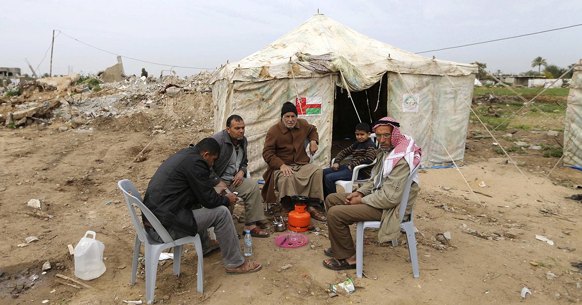 الأونروا تعلن وقف المساعدات المالية لاصلاح المنازل في غزة   euronews, العالم