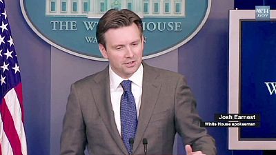 Obama calls for new powers to tackle ISIL Obama calls for new powers to tackle ISIL