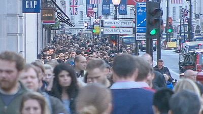 UK rate of inflation falls to record low UK rate of inflation falls to record low