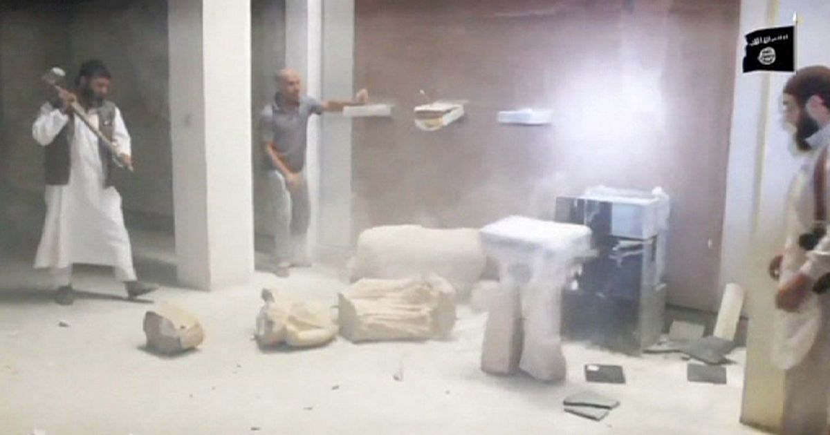 Distruzione del museo di Mosul