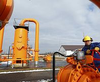 Russia-Ukraina, niente taglio del gas, vertice a tre lunedì a Bruxelles Russia-Ukraina, niente taglio del gas, vertice a tre lunedì a Bruxelles