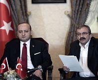 Turquia: Líder do PKK apela à deposição de armas Turquia: Líder do PKK apela à deposição de armas