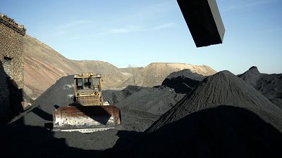 Ukraine : 47 mineurs portés disparus après une explosion au gaz Ukraine : 47 mineurs portés disparus après une explosion au gaz