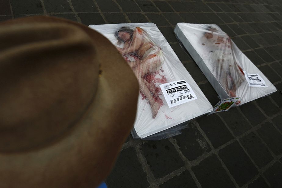 Protestation choc des végétariens à Mexico