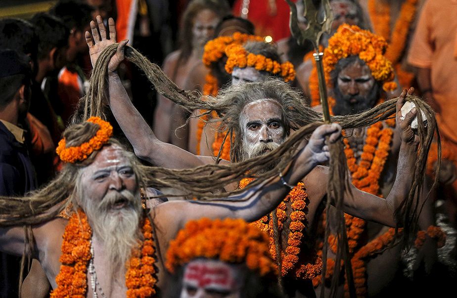 Festival religieux de la Kumbh Mela en Inde