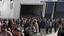 La ACNUR pide la evacuación urgente de los miles de refugiados hacinados en Lesbos
