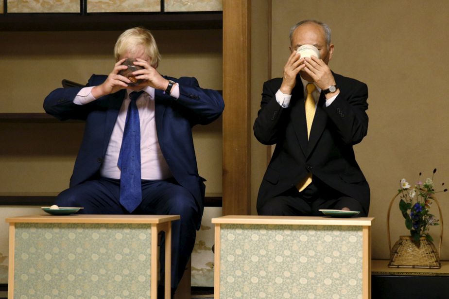 Boris Johnson attends traditional Japanese tea ceremony