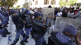 South Africa: arrests made but students say protests will go on