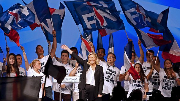 La Francia si sveglia “frontista”. L’ascesa del Fronte Nazionale alle regionali
