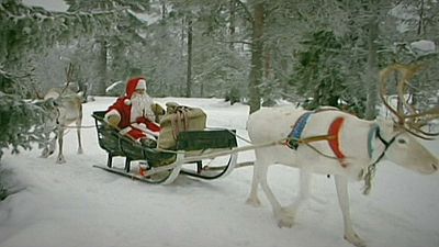 Papá Noel inicia su periplo para repartir regalos e ilusión por todo el mundo