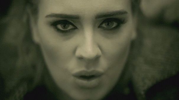 Adele: Queen of the charts | euronews, le mag