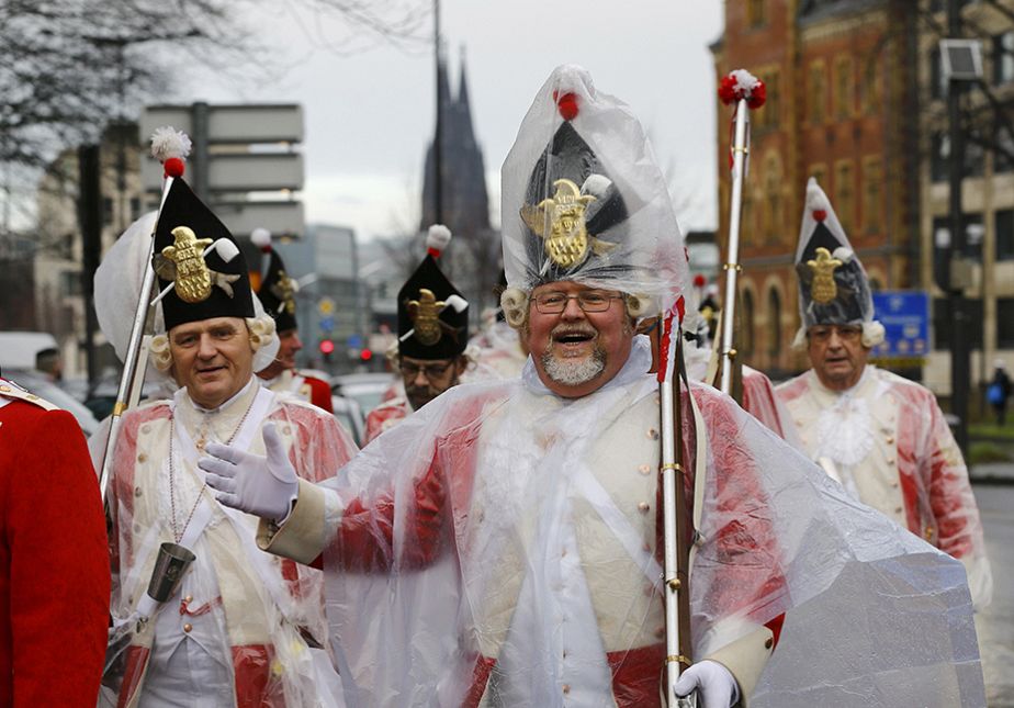 Le carnaval de Cologne maintenu malgré le mauvais temps