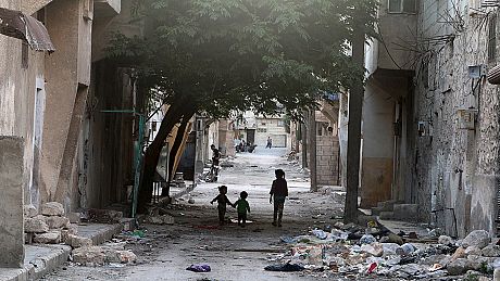 Reunião de emergência em Genebra para tentar salvar cessar-fogo sírio