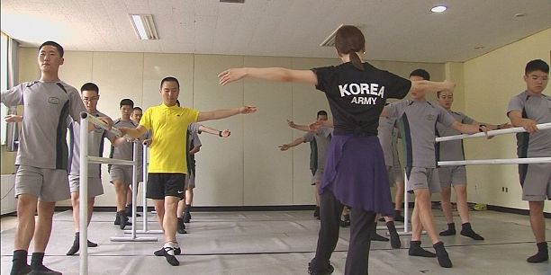 South Korean soldiers swap their military boots for ballet shoes