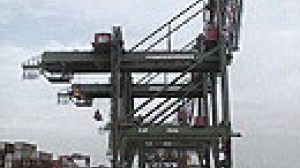 Maritime freight shake-up resurfaces for dockers