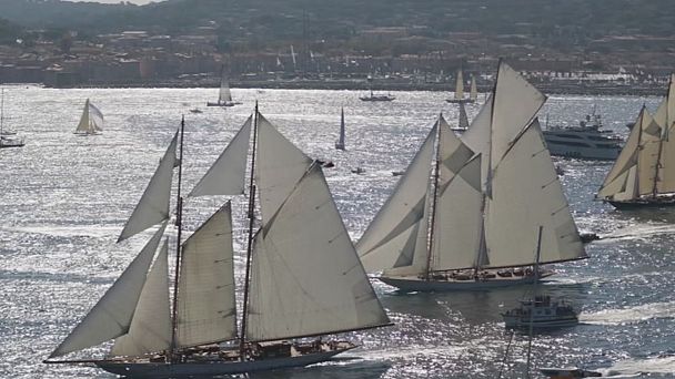 Les Voiles de St. Tropez: Εντυπωσιακό ιστιοπλοϊκό θέαμα στη Γαλλική Ριβιέρα