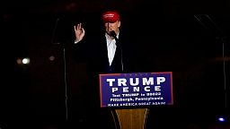 Трамп: Клинтон ответит за свои "страшные преступления"